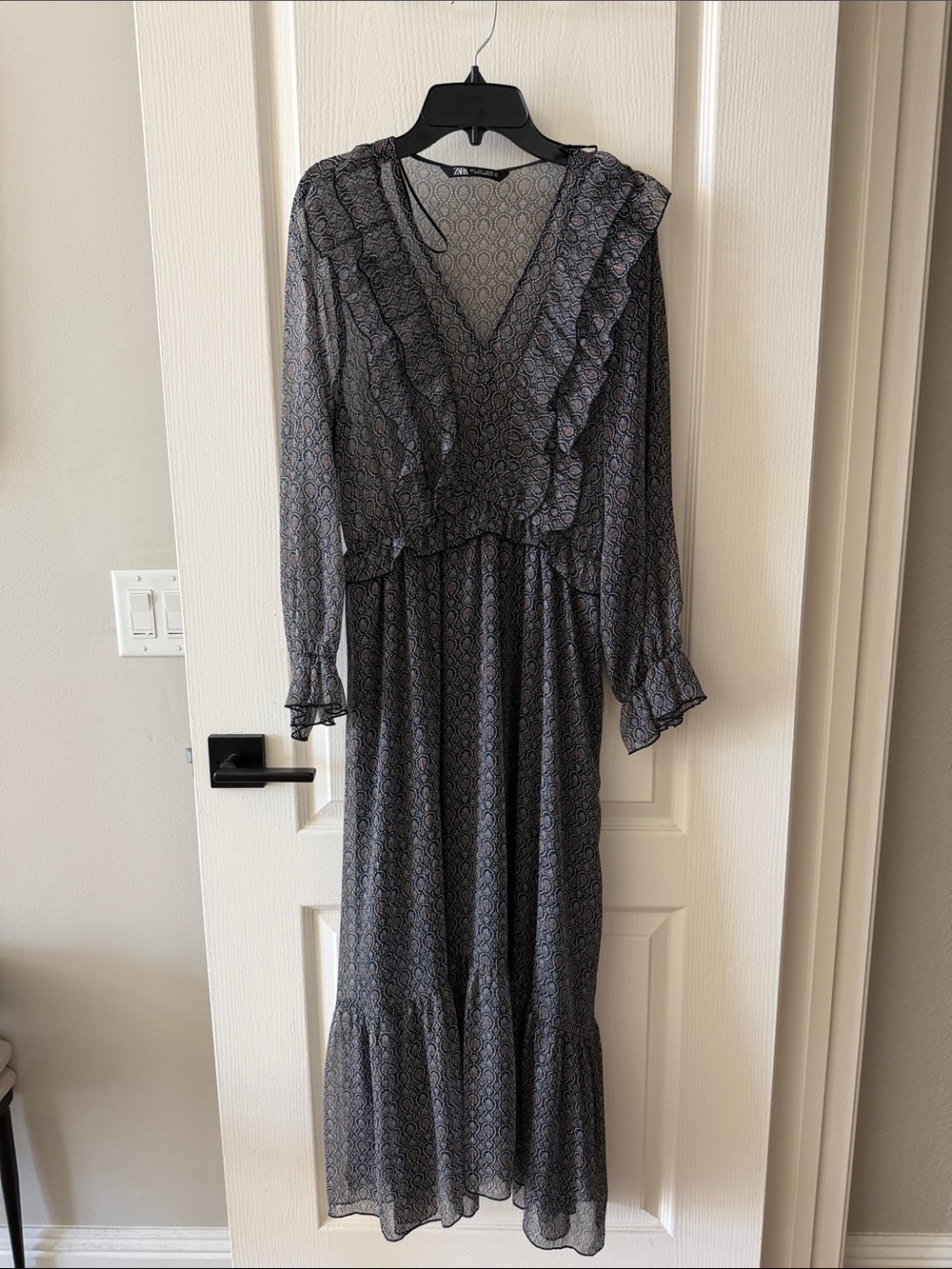 Zara Navy Blue Patterned Ruffle V-Neck Maxi Dress